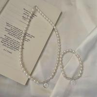 925 Sterling Silver Jewelry Set, Bracciale & Collana, 925 sterline d'argento, with perla d'acquadolce coltivata naturalmente, lucido, stili diversi per la scelta & per la donna, colore originale, Venduto da lotto