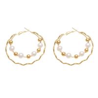 Zinc Alloy Hoop Earring, med Plastic Pearl, Geometrisk mønster, guldfarve belagt, mode smykker & for kvinde, 50x50mm, Solgt af par