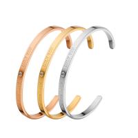 Titanium Staal Manchet Bangle, Letter C, mode sieraden & micro pave zirconia & voor vrouw, meer kleuren voor de keuze, 4mm, Binnendiameter:Ca 58mm, Verkocht door PC