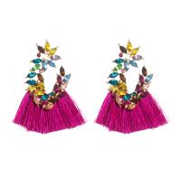 Fashion Fringe Boucles d'oreilles, alliage de zinc, avec Fibre de polyester, Placage de couleur d'or, pour femme & avec strass, 35x50mm, Vendu par paire