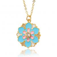 Collier en laiton cubique Zircon Micro Pave, fleur, Placage de couleur d'or, pavé de micro zircon & pour femme & émail, plus de couleurs à choisir, 20.70x27.80mm, Longueur Environ 17.7 pouce, Vendu par PC