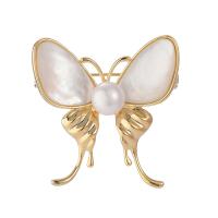 Shell Broche, Messing, med Shell Pearl & White Shell, Butterfly, guldfarve belagt, for kvinde, hvid, nikkel, bly & cadmium fri, 37x36mm, Solgt af PC