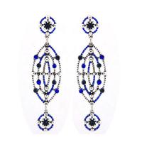 Strass Earring, Zinc Alloy, silver plated, voor vrouw & met strass & hol, nikkel, lood en cadmium vrij, 80x22mm, Verkocht door pair