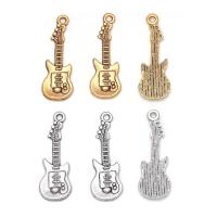 Musical Instrument Shaped Zinc Alloy Pendler, Guitar, forgyldt, Unisex, flere farver til valg, nikkel, bly & cadmium fri, 10.50x31mm, Ca. 100pc'er/Bag, Solgt af Bag