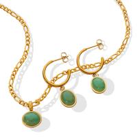 Collier d'acier titane, avec aventurine vert, Placage de couleur d'or, styles différents pour le choix & pour femme, doré, Vendu par PC