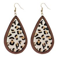 Bijoux boucles d'oreilles, cuir de peau de vache, avec bois & laiton, bijoux de mode & pour femme, plus de couleurs à choisir, 68.60mm, 2pairescouple/sac, Vendu par sac