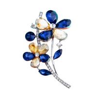 Crystal broche, Zinc Alloy, met Kristal, mode sieraden & voor vrouw & met strass, zilver, nikkel, lood en cadmium vrij, 66x37mm, Verkocht door PC