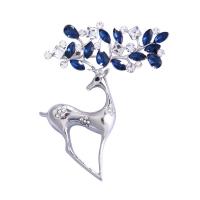 Crystal broche, Zinc Alloy, met Kristal, Hert, mode sieraden & voor vrouw & met strass, meer kleuren voor de keuze, nikkel, lood en cadmium vrij, 44x56mm, Verkocht door PC