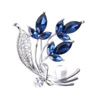 Crystal broche, Zinc Alloy, met Kristal & Plastic Pearl, mode sieraden & voor vrouw & met strass, meer kleuren voor de keuze, nikkel, lood en cadmium vrij, 50x37mm, Verkocht door PC