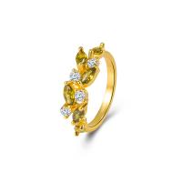 Cúbicos Circonia Micro Pave anillo de latón, metal, Hoja, chapado en color dorado, Joyería & diverso tamaño para la opción & micro arcilla de zirconia cúbica & para mujer, dorado, libre de níquel, plomo & cadmio, 7mm, tamaño:6-10, Vendido por UD