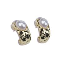 Zinklegering oorknoppen, Zinc Alloy, met Plastic Pearl, Letter C, gold plated, mode sieraden & voor vrouw, gouden, nikkel, lood en cadmium vrij, 7x20mm, Verkocht door pair