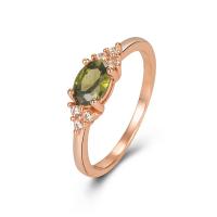 Cubique anneau en laiton Circonia Micro Pave, avec cristal, ovale, Plaqué de couleur d'or rose, bijoux de mode & normes différentes pour le choix & pavé de micro zircon & pour femme, vert olive, protéger l'environnement, sans nickel, plomb et cadmium, 5x2mm, Taille:6-10, Vendu par PC