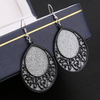 Boucles d'oreilles en alliage de zinc, larme, Placage, pour femme & givré, plus de couleurs à choisir, protéger l'environnement, sans nickel, plomb et cadmium, 50-60mm, Vendu par paire