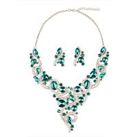 Crystal Sieraden Sets, Zinc Alloy, met Kristal, plated, 2 stuks & voor vrouw & met strass, groen, 20x45mm, Lengte Ca 18.89 inch, Verkocht door Stel