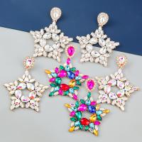 Boucle d'oreille strass, alliage de zinc, Placage, bijoux de mode & pour femme & avec les strass de verre & avec strass, plus de couleurs à choisir, 83x65mm, Vendu par paire