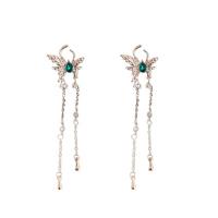 Fashion Fringe Boucles d'oreilles, alliage de zinc, papillon, Placage de couleur platine, bijoux de mode & pour femme & avec strass, couleur platine, protéger l'environnement, sans nickel, plomb et cadmium, 21x117mm, Vendu par paire