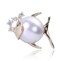 Kunststof Pearl Brooch, Messing, met Plastic Pearl, Vis, plated, micro pave zirconia & voor vrouw, meer kleuren voor de keuze, nikkel, lood en cadmium vrij, 24x19mm, Verkocht door PC