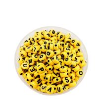 Perles acrylique alphabet, Plat rond, DIY, Jaune, 4x7mm, Environ 3600PC/sac, Vendu par sac