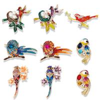 Rhinestone Brooch Zinc Alloy Bird plated Unisex & enamel & with rhinestone golden nickel lead & cadmium free Sold By PC