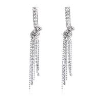 Fashion Fringe Boucles d'oreilles, alliage de zinc, Placage de couleur argentée, bijoux de mode & pour femme & avec strass, argent, protéger l'environnement, sans nickel, plomb et cadmium, 15x115mm, Vendu par paire