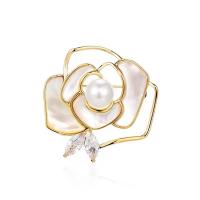 Zoetwater Parel Broche, Messing, met Cubic Zirconia & Schelp & Zoetwater Parel, Bloem, gold plated, Vintage & voor vrouw & hol, nikkel, lood en cadmium vrij, 33x30mm, Verkocht door PC