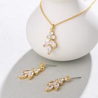 Micro zirconi Pave ottone Jewelry Set, Orecchino a bottone & Collana, 2 pezzi & Micro spianare cubic zirconia & per la donna, nessuno, assenza di nichel,piombo&cadmio, 12*28mm,12*23mm, Lunghezza Appross. 15.7 pollice, Venduto da set