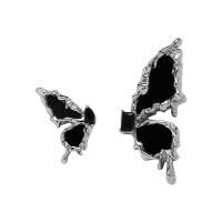 Boucles d'oreilles asymétriques, alliage de zinc, avec planche, papillon, Placage de couleur argentée, bijoux de mode & pour femme, protéger l'environnement, sans nickel, plomb et cadmium, 2*1cm,8.9*1.8cm, Vendu par paire