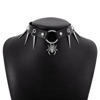 Mode Collier Choker, cuir PU, avec plastique revêtu de cuivre & fer & alliage de zinc, animal, Placage de couleur argentée, le style de punk & styles différents pour le choix & pour femme, plus de couleurs à choisir, Longueur 15.74 pouce, Vendu par PC