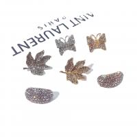 Rhinestone Broche, Zinc Alloy, forgyldt, Unisex & med rhinestone, flere farver til valg, 10-20mm, Solgt af PC