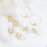 Brass Stud Earring gold color plated fashion jewelry & for woman & with rhinestone nickel lead & cadmium free Sold By Pair