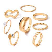 Zinklegering Ring Set, Zinc Alloy, met ABS kunststof parel, gold plated, 8 stuks & mode sieraden & voor vrouw & met strass, gouden, Verkocht door Stel