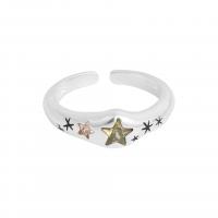 Sterling Silver Jewelry Finger Ring, 925 Sterling Silver, Star, stíl Cóiréis & inchoigeartaithe & micrea réiteach zirconia ciúbach & do bhean, airgid, 6.44mm, Méid:6.5, Díolta De réir PC