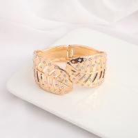 Zinc Alloy Bangle Smykker, Feather, mode smykker & med rhinestone, gylden, nikkel, bly & cadmium fri, inner diameter: 58~65mm, Solgt af PC