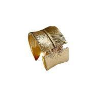 Lo zinco in lega Bangle Jewelry, lega in zinco, Forma a piuma, placcato, nessuno, assenza di nichel,piombo&cadmio, 50x58mm, Diametro interno:Appross. 60mm, Venduto da PC