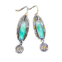 Zinc Alloy Oorbellen, met Synthetische Turquoise, antiek zilver plated, mode sieraden & voor vrouw, nikkel, lood en cadmium vrij, 49x12mm, Verkocht door pair