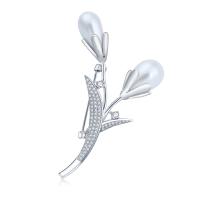 South Sea Shell broche, laiton, avec Shell Pearl, fleur, Placage de couleur platine, pavé de micro zircon & pour femme, protéger l'environnement, sans nickel, plomb et cadmium, 34x69mm, Vendu par PC