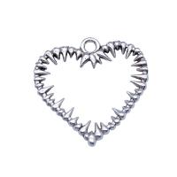 Pendentifs coeur en alliage de zinc, Plaqué de couleur d'argent, Vintage & DIY & creux, protéger l'environnement, sans nickel, plomb et cadmium, 24x24mm, Vendu par PC