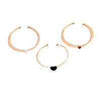 Zinklegering bangles, Zinc Alloy, met Bergkristal & Plastic Pearl, Hart, gold plated, drie stuks & voor vrouw & glazuur, gouden, nikkel, lood en cadmium vrij, Binnendiameter:Ca 53mm, Verkocht door Stel