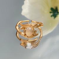 Bague en laiton, avec Moonstone, Placage de couleur d'or, bijoux de mode & pour femme, protéger l'environnement, sans nickel, plomb et cadmium, Longueur Environ 0.67 pouce, Vendu par PC