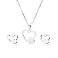 Fashion Stainless Steel Jewelry Sets Stud Earring & necklace 304 Stainless Steel Heart 2 pieces & fashion jewelry & for woman silver color Length Approx 17.72 Inch Sold By Set