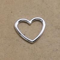 Pendentifs coeur en alliage de zinc, Plaqué de couleur d'argent, Vintage & DIY & creux, protéger l'environnement, sans nickel, plomb et cadmium, 27x23x2.90mm, Vendu par PC