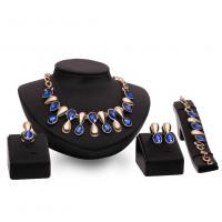 Zinklegering Sieraden Sets, vinger ring & armband & oorbel & halsketting, Zinc Alloy, gold plated, 4 stuks & voor vrouw & met strass, meer kleuren voor de keuze, nikkel, lood en cadmium vrij, Verkocht door Stel