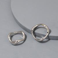 Zinklegierung Fingerring , plattiert, Modeschmuck, Silberfarbe, frei von Nickel, Blei & Kadmium, inner diameter:1.68 ~1.98mm, Bohrung:ca. 1.5mm, Größe:9, verkauft von PC