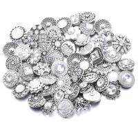 Cink Alloy Komad Button Narukvica kopča, platine boja pozlaćen, nasumično poslano & modni nakit & možete DIY & s Rhinestone & mješovit, više boja za izbor, nikal, olovo i kadmij besplatno, 18mm, Prodano By PC