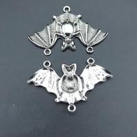 Connecteur en alliage de Zinc animal, Chauve-souris, Plaqué de couleur d'argent, Vintage & DIY & boucle 2/1, protéger l'environnement, sans nickel, plomb et cadmium, 48x30mm, Environ 100PC/sac, Vendu par sac