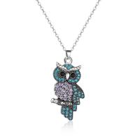 Zinc Alloy smykker halskæde, Owl, antik sølv farve forgyldt, Unisex & med rhinestone, flere farver til valg, nikkel, bly & cadmium fri, 20x45mm, Længde Ca. 50 cm, Solgt af PC