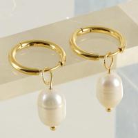 Titanium Staal Earring, met Plastic Pearl, 18K verguld, mode sieraden & voor vrouw, gouden, 32mm, Verkocht door pair