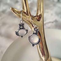 Boucles d'oreilles pendantes en laiton, avec Moonstone, Plaqué de couleur d'argent, Vintage & bijoux de mode & pour femme, transparent, protéger l'environnement, sans nickel, plomb et cadmium, 32mm, Vendu par paire