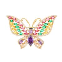 Broche bijoux de mode, laiton, papillon, Plaqué d'or, pavé de micro zircon & pour femme, couleurs mélangées, protéger l'environnement, sans nickel, plomb et cadmium, 42x64mm, Vendu par PC