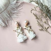 Pendientes de Aleación de Zinc, con Encaje & Perlas plásticas, Estrella, chapado en color dorado, para mujer, más colores para la opción, libre de níquel, plomo & cadmio, 70mm, Vendido por Par